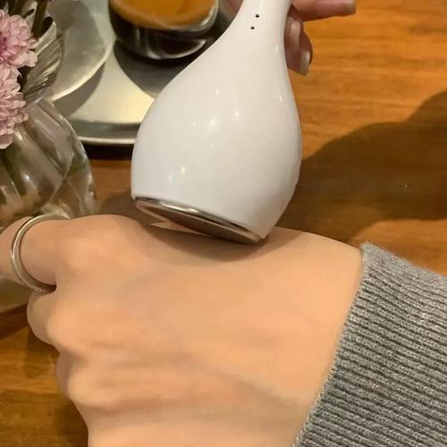 冰敷美容仪真的能收缩毛孔吗？家用小冰锤选购与使用全指南